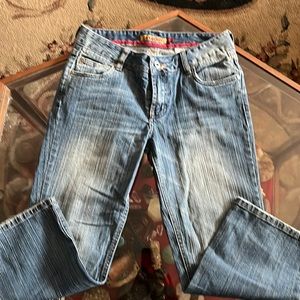 Mudd Peddle Pushers size 7 Jeans